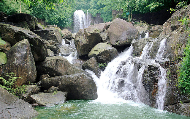 Thác nước Suối Tiên Diên Khánh Nha Trang - Một kiệt tác của thiên nhiên