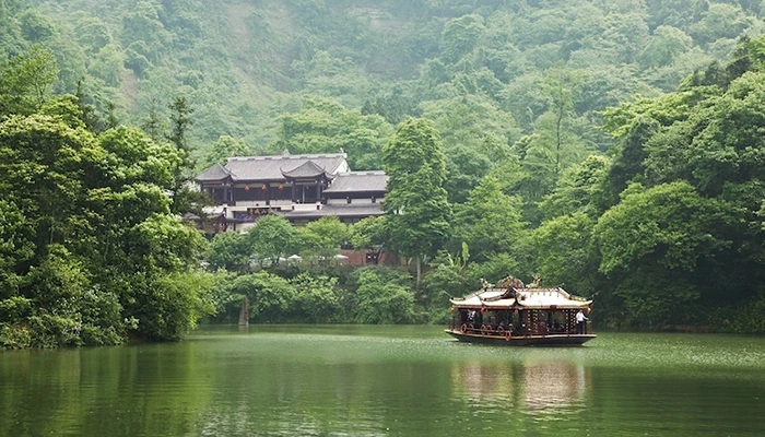 nui-thanh-thanh