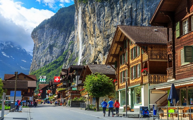 Khám phá thị trấn Interlaken – vùng đất cổ tích nổi tiếng của Thụy Sĩ