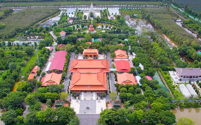 Thiền viện Trúc Lâm Chánh Giác - Ngôi chùa Phật giáo lớn nhất Tiền Giang