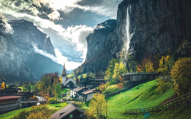 Vùng Jungfrau tiên cảnh trần gian cho du khách du lịch Thụy Sĩ