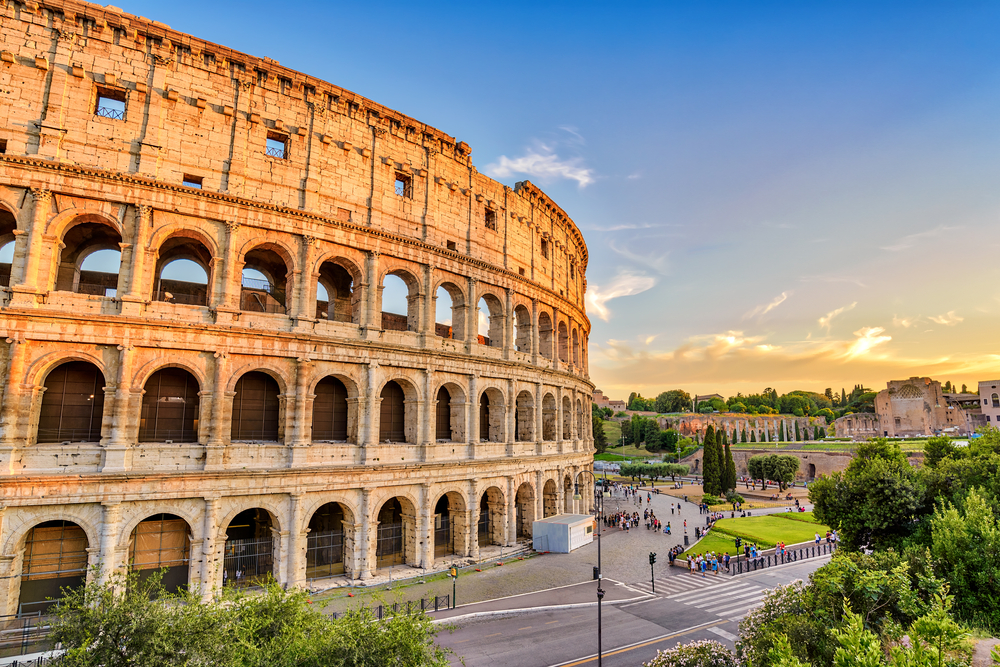 Du lịch Ý - Tham quan đấu trường La Mã Colosseum