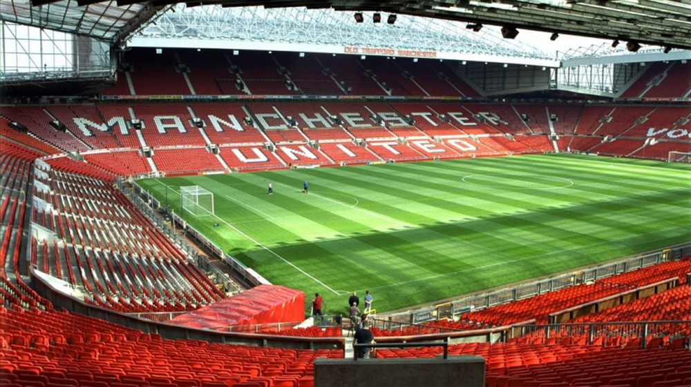 Sân vận động Old Trafford của câu lạc bộ Manchester United. tour du lịch mùa hè, tour du lich mua he. 