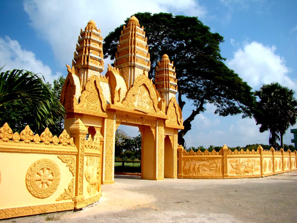 Tour du lịch miền Nam - Chùa Xiêm Cán